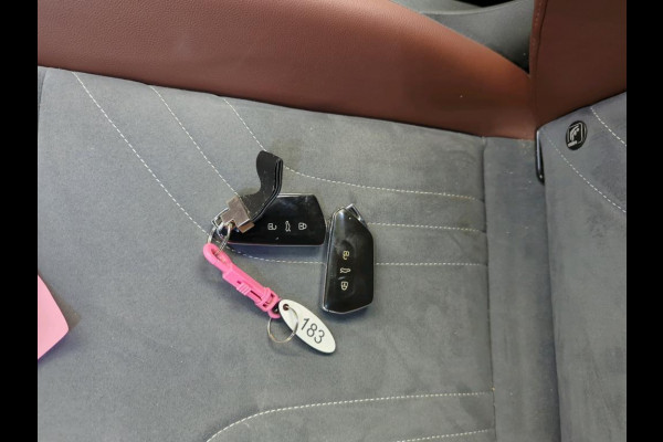 Volkswagen ID.4 First 77 kWh | Navi | Camera | Carplay |