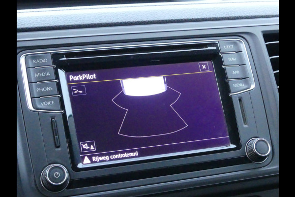 Volkswagen Transporter 2.0 TDI 150PK L1 Navigatie/Trekhaak/PDC