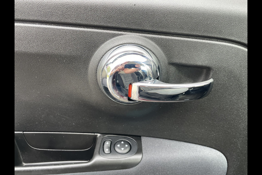 Fiat 500 1.0 Hybrid Lounge | Apple/Android carplay| Cruise Control | Regen en lichtsensor