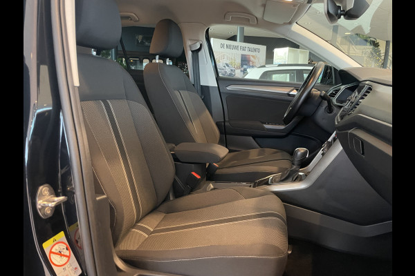 Volkswagen T-Roc 1.5 TSI Style Automaat - Climate control - Cruise control - Parkeersensoren voor en achter - Achteruitrijcamera - Stuurverwarming - Stoelverwarming - Dakrails - Bluetooth - Start/stop systeem - Stuur multi