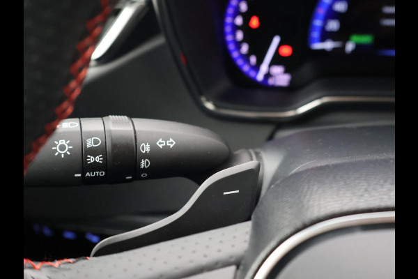 Toyota Corolla 2.0 HYBRID 184 PK GR-SPORT PLUS BI-TONE | 13.792 KM | JBL AUDIO | HEAD-UP DISPLAY | STOELVERWARMING | CAMERA