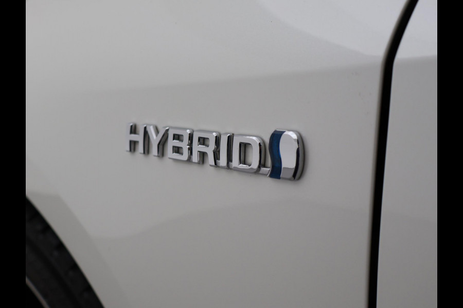 Toyota Corolla 2.0 HYBRID 184 PK GR-SPORT PLUS BI-TONE | 13.792 KM | JBL AUDIO | HEAD-UP DISPLAY | STOELVERWARMING | CAMERA