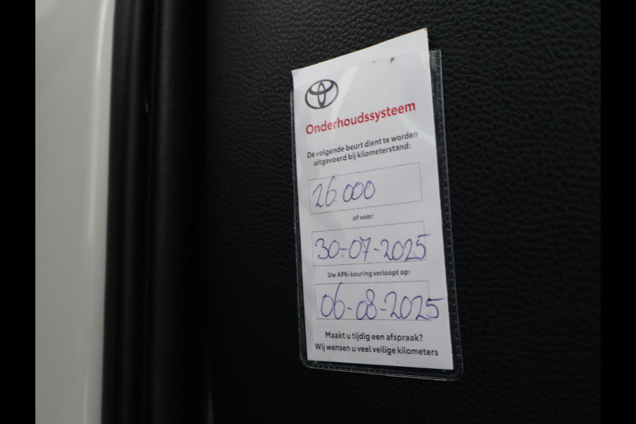 Toyota Corolla 2.0 HYBRID 184 PK GR-SPORT PLUS BI-TONE | 13.792 KM | JBL AUDIO | HEAD-UP DISPLAY | STOELVERWARMING | CAMERA