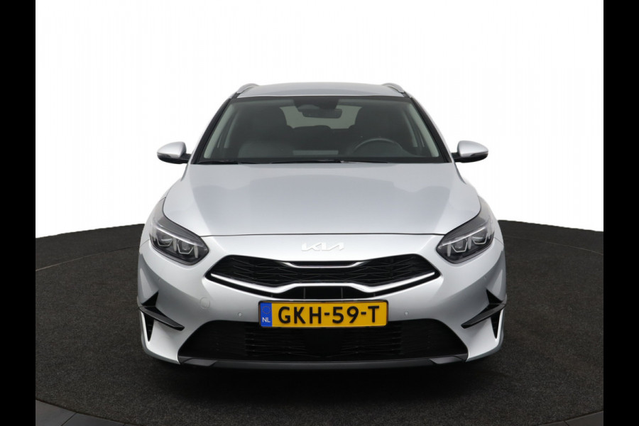 Kia Ceed Sportswagon 1.5 T-GDi DynamicPlusLine Apple Carplay/Android Auto - Cruise Control - Dodehoekdetectie - Navigatie - Stuur/Stoelverwarming - Fabrieksgarantie tot 09-2031