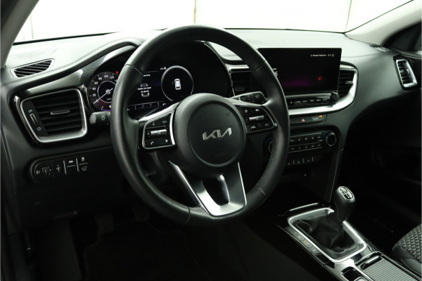 Kia Ceed Sportswagon 1.5 T-GDi DynamicPlusLine Apple Carplay/Android Auto - Cruise Control - Dodehoekdetectie - Navigatie - Stuur/Stoelverwarming - Fabrieksgarantie tot 09-2031