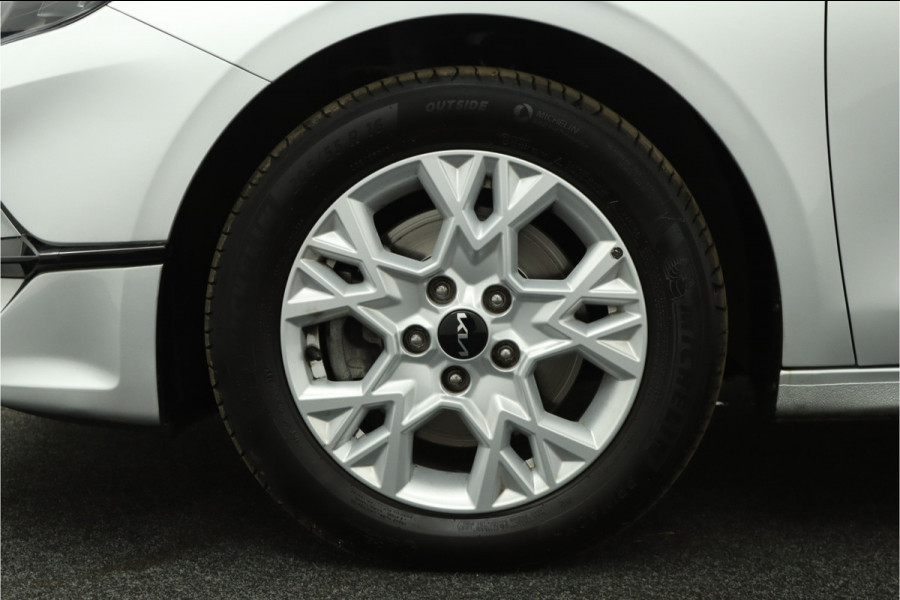 Kia Ceed Sportswagon 1.5 T-GDi DynamicPlusLine Apple Carplay/Android Auto - Cruise Control - Dodehoekdetectie - Navigatie - Stuur/Stoelverwarming - Fabrieksgarantie tot 09-2031