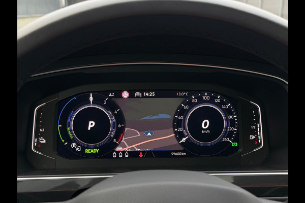 Volkswagen Tiguan 1.4 TSI eHybrid 2x R-Line + 360° Pano Trekhaak