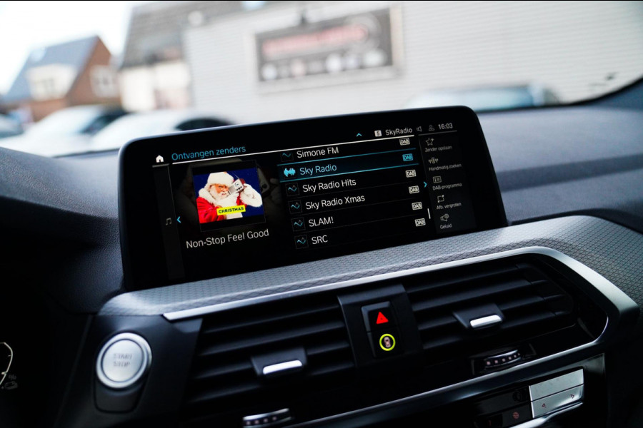 BMW X3 XDrive30e High Executive | Adaptieve Cruise | BMW LED | Luxe Leder | Hybride | Verwarmde voorstoelen |