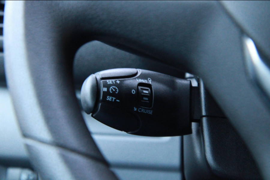 Opel Vivaro 2.0 CDTI L2H1 Edition / Automaat / Camera / App connect / 3 zits