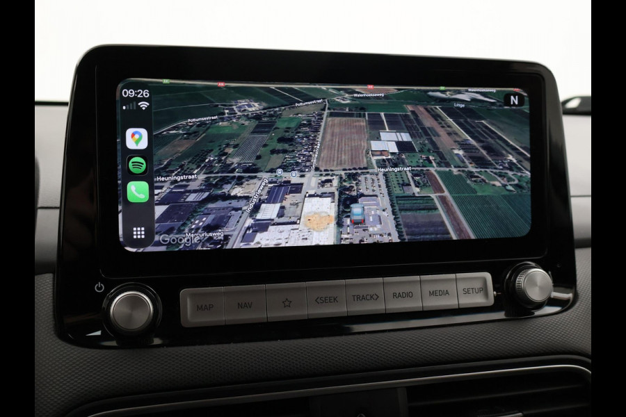 Hyundai Kona EV PREMIUM 64 KWH + LEDER | HEAD-UP | STUUR/STOELVERWARMING | CAMERA | ADAPTIVE CRUISE CONTROL