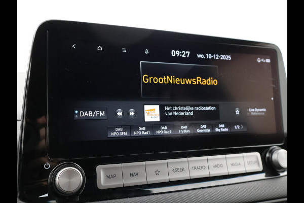 Hyundai Kona EV PREMIUM 64 KWH + LEDER | HEAD-UP | STUUR/STOELVERWARMING | CAMERA | ADAPTIVE CRUISE CONTROL