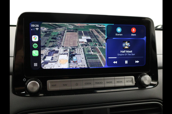 Hyundai Kona EV PREMIUM 64 KWH + LEDER | HEAD-UP | STUUR/STOELVERWARMING | CAMERA | ADAPTIVE CRUISE CONTROL