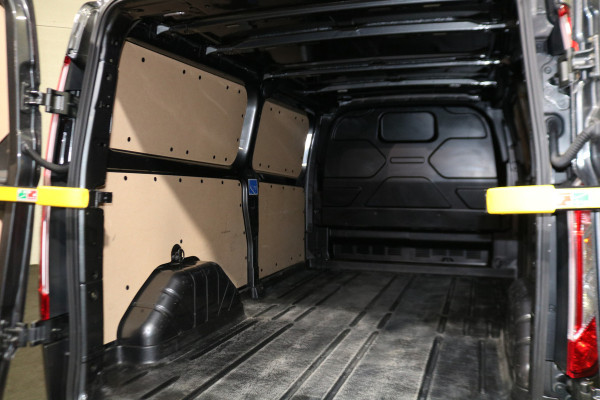 Ford Transit Custom 2.0 TDCI L2 H1 Limited Airco Navigatie Camera