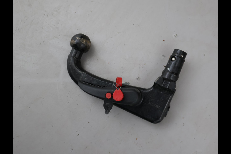 Audi e-tron 55 QUATTRO 95 kWh + TREKHAAK | NACHTZICHT | LUCHTVERING | HEAD-UP | ADAPTIVE CRUISE CONTROL