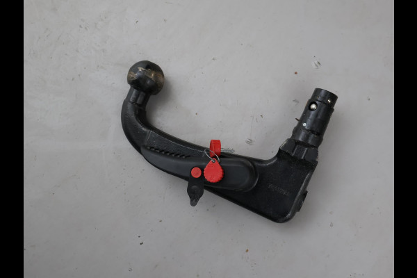 Audi e-tron 55 QUATTRO 95 kWh + TREKHAAK | NACHTZICHT | LUCHTVERING | HEAD-UP | ADAPTIVE CRUISE CONTROL