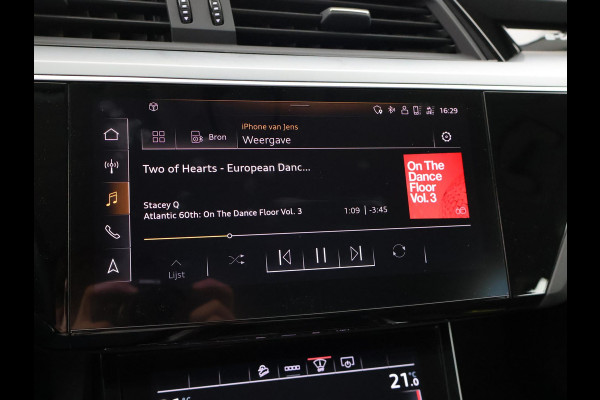 Audi e-tron 55 QUATTRO 95 kWh + TREKHAAK | NACHTZICHT | LUCHTVERING | HEAD-UP | ADAPTIVE CRUISE CONTROL