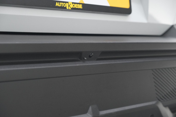 Peugeot 408 Hybrid 136 e-DCS6 Allure | 360 Camera | Adaptieve Cruise Control | Allseason Banden | Navigatie