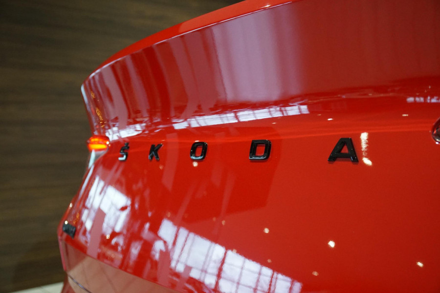 Škoda ENYAQ Coupé iV 60 Sportline + PANORAMA / SPORTSTOELEN /