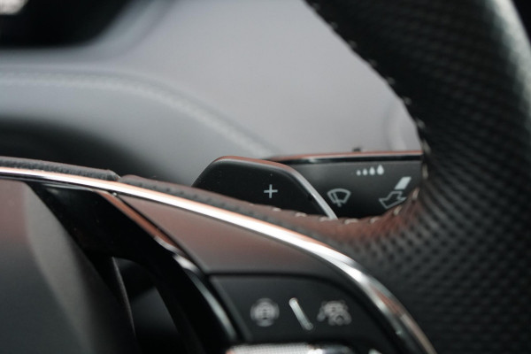 Škoda ENYAQ Coupé iV 60 Sportline + PANORAMA / SPORTSTOELEN /