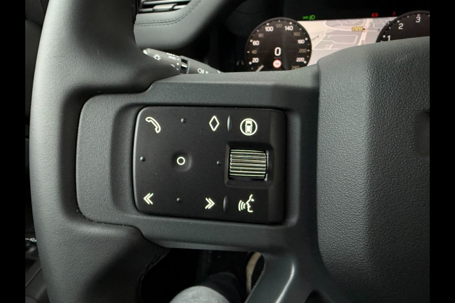Land Rover Defender 110 P300e X-Dynamic SE ACC/Head-up/trekh/cold climate/5jrgarantie/Panoramadak/BTW