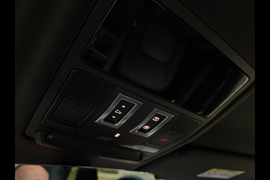 Land Rover Defender 110 P300e X-Dynamic SE ACC/Head-up/trekh/cold climate/5jrgarantie/Panoramadak/BTW