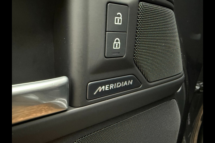 Land Rover Defender 110 P300e X-Dynamic SE ACC/Head-up/trekh/cold climate/5jrgarantie/Panoramadak/BTW