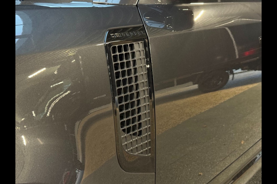 Land Rover Defender 110 P300e X-Dynamic SE ACC/Head-up/trekh/cold climate/5jrgarantie/Panoramadak/BTW