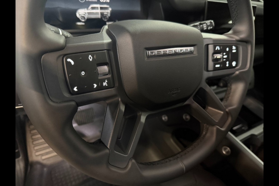 Land Rover Defender 110 P300e X-Dynamic SE ACC/Head-up/trekh/cold climate/5jrgarantie/Panoramadak/BTW