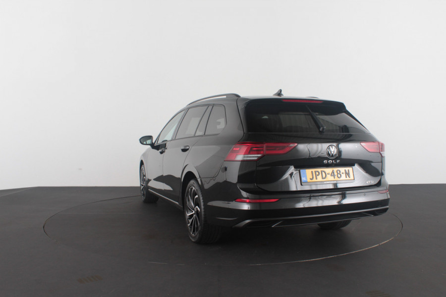 Volkswagen Golf Variant 1.0 eTSI Life Business Camera/Trekhaak/winterpakket/17inch/Adaptieve cruise control