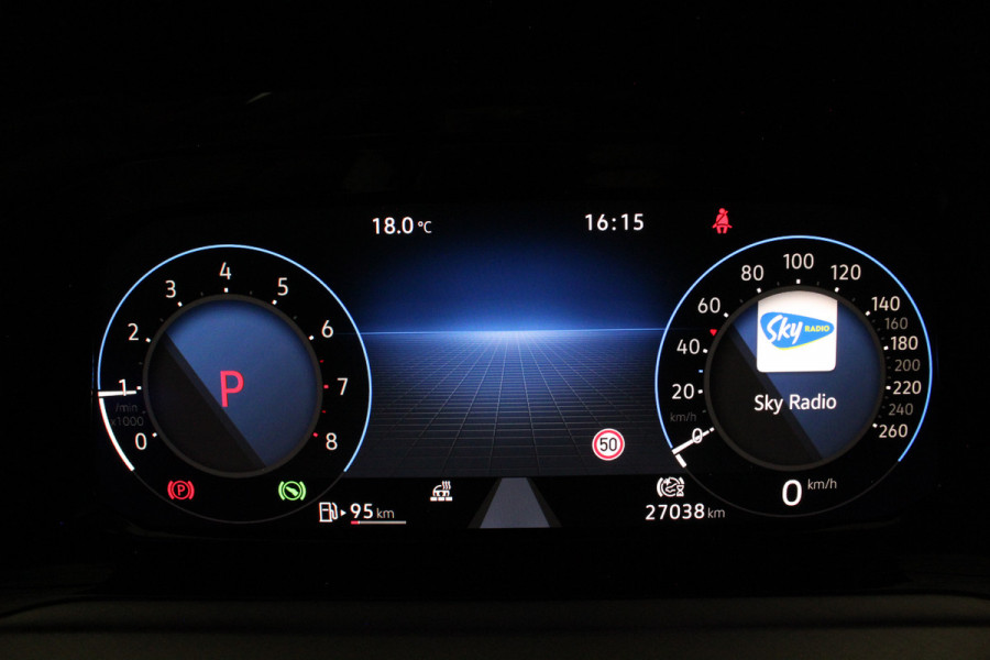 Volkswagen Golf Variant 1.0 eTSI Life Business Camera/Trekhaak/winterpakket/17inch/Adaptieve cruise control