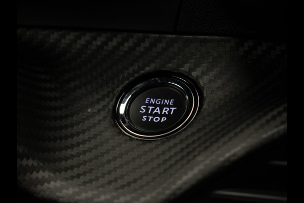 Peugeot 2008 1.2 PureTech GT-Line Sport (APPLECARPLAY,CAMERA,NAVIGATIE,CRUISE,LED,CLIMATE,SPORTSTOELEN,LM VELGEN,NETTE STAAT)