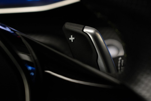 Peugeot 2008 1.2 PureTech GT-Line Sport (APPLECARPLAY,CAMERA,NAVIGATIE,CRUISE,LED,CLIMATE,SPORTSTOELEN,LM VELGEN,NETTE STAAT)