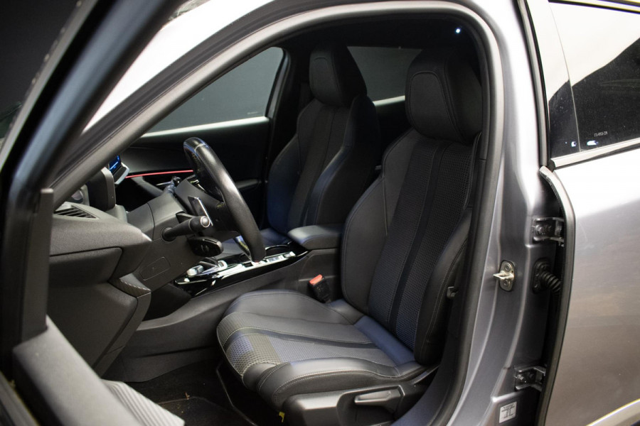 Peugeot 2008 1.2 PureTech GT-Line Sport (APPLECARPLAY,CAMERA,NAVIGATIE,CRUISE,LED,CLIMATE,SPORTSTOELEN,LM VELGEN,NETTE STAAT)