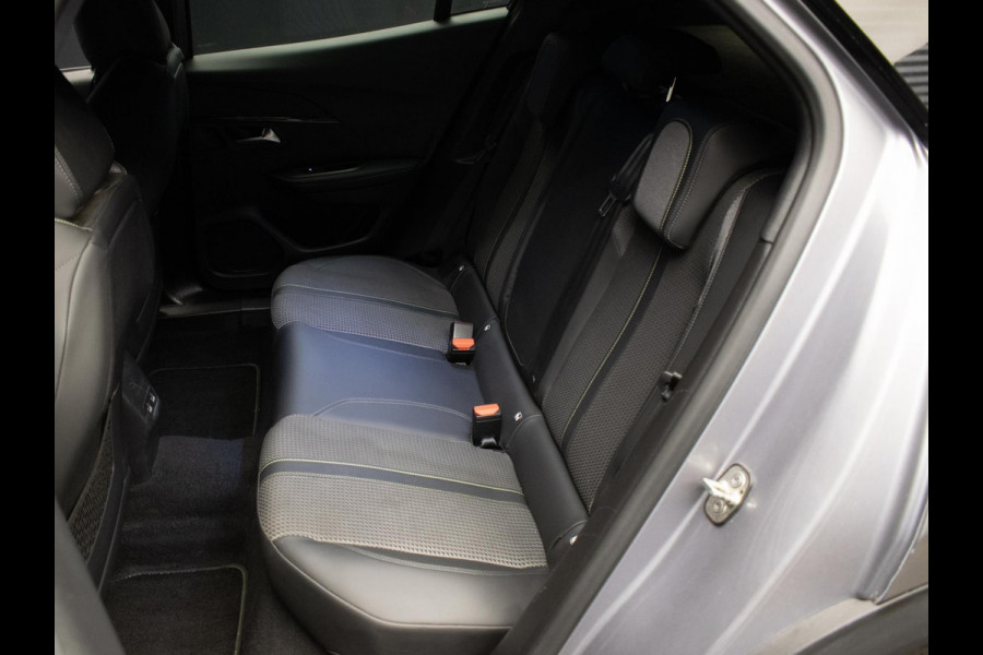 Peugeot 2008 1.2 PureTech GT-Line Sport (APPLECARPLAY,CAMERA,NAVIGATIE,CRUISE,LED,CLIMATE,SPORTSTOELEN,LM VELGEN,NETTE STAAT)