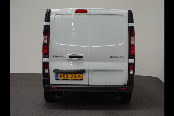 Renault Trafic 2.0 dCi145pk automaat L1H1 Cruise control Navigatie LED Airco Euro6
