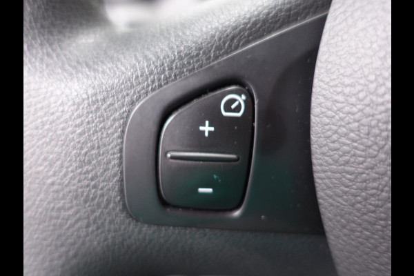 Renault Trafic 2.0 dCi145pk automaat L1H1 Cruise control Navigatie LED Airco Euro6