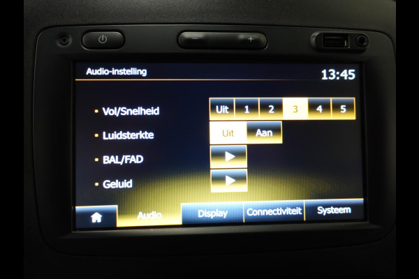 Renault Trafic 2.0 dCi145pk automaat L1H1 Cruise control Navigatie LED Airco Euro6