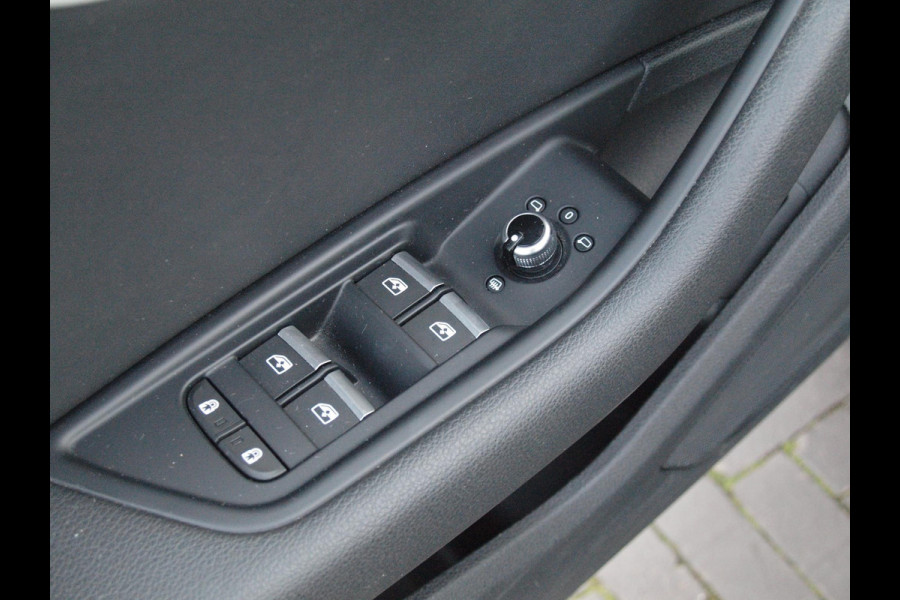Audi A4 Avant 40 TFSI S edition 2X S-Line | Apple Carplay | Virtual Cockpit | NL-Auto |