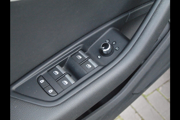 Audi A4 Avant 40 TFSI S edition 2X S-Line | Apple Carplay | Virtual Cockpit | NL-Auto |