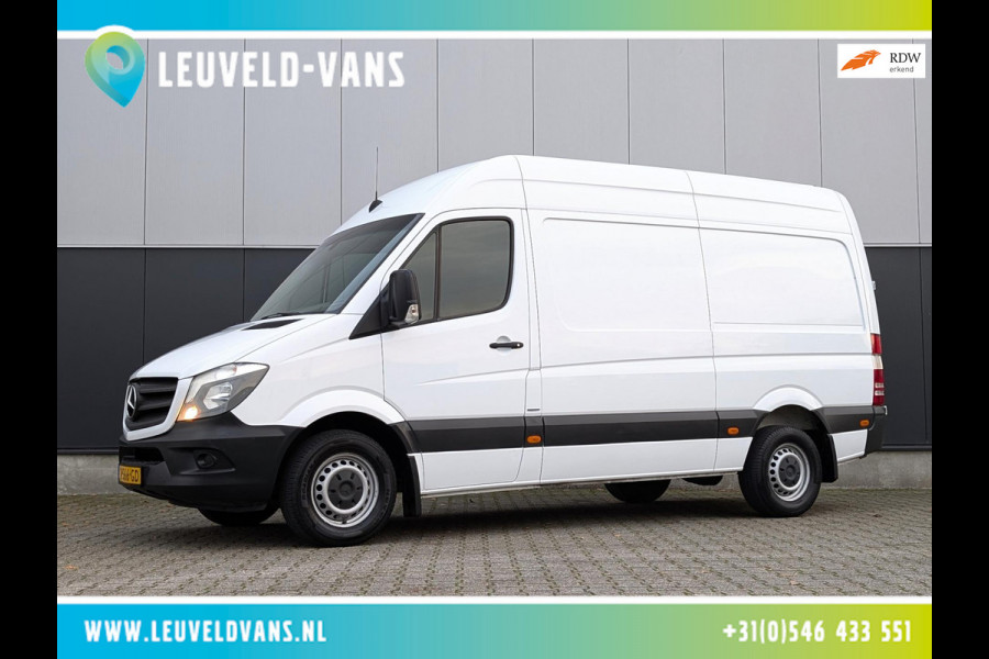 Mercedes-Benz Sprinter 314 140PK AUTOMAAT CRUISE 3500KG TREKHAAK ACHTERUITRIJCAMERA RWD 3 ZITPLAATSEN NAVIGATIE