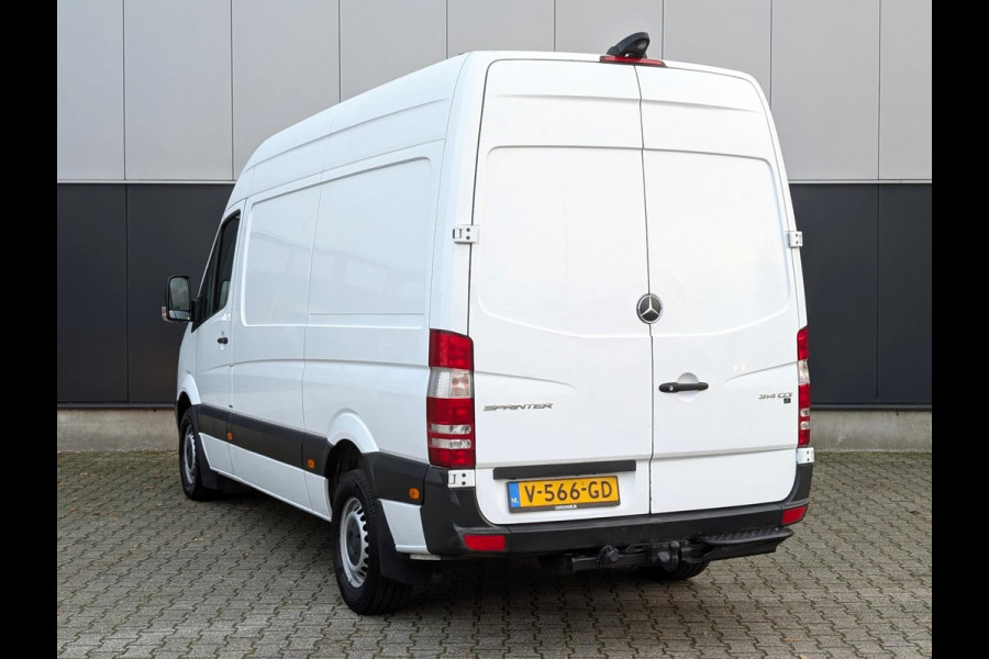 Mercedes-Benz Sprinter 314 140PK AUTOMAAT CRUISE 3500KG TREKHAAK ACHTERUITRIJCAMERA RWD 3 ZITPLAATSEN NAVIGATIE