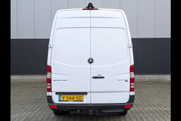 Mercedes-Benz Sprinter 314 140PK AUTOMAAT CRUISE 3500KG TREKHAAK ACHTERUITRIJCAMERA RWD 3 ZITPLAATSEN NAVIGATIE