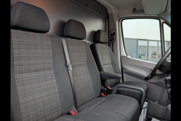 Mercedes-Benz Sprinter 314 140PK AUTOMAAT CRUISE 3500KG TREKHAAK ACHTERUITRIJCAMERA RWD 3 ZITPLAATSEN NAVIGATIE