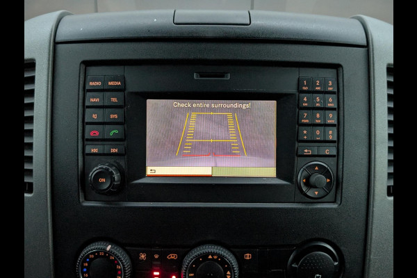 Mercedes-Benz Sprinter 314 140PK AUTOMAAT CRUISE 3500KG TREKHAAK ACHTERUITRIJCAMERA RWD 3 ZITPLAATSEN NAVIGATIE