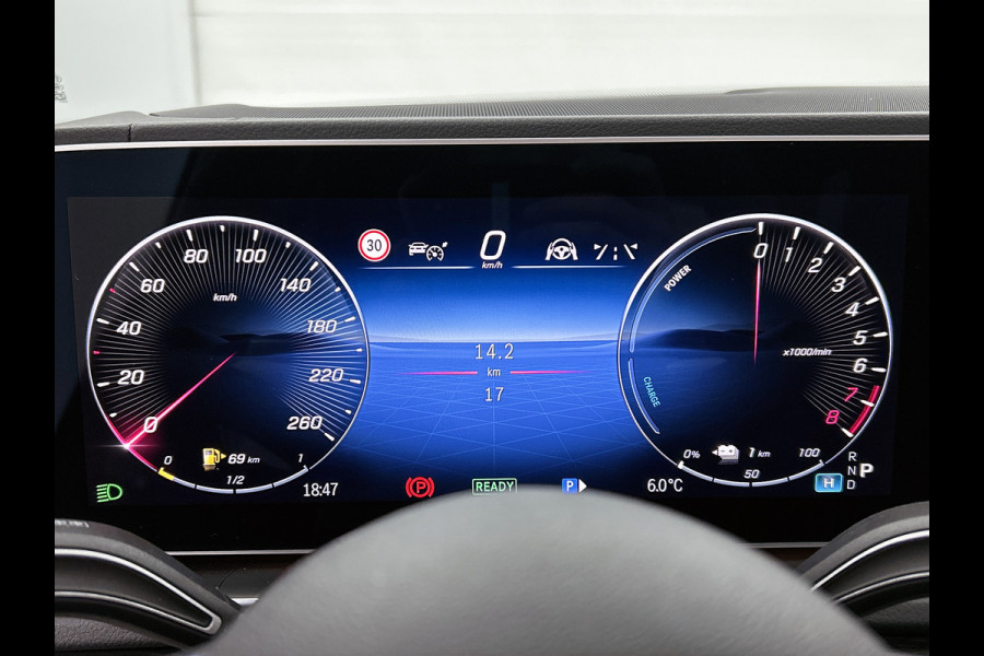 Mercedes-Benz GLE 400 e 4MATIC Sport Edition | Premium pakket | Trekhaak | Nightpakket | Rijassistentiepakket | Winterpakket | Voertuigbescherming GUARD 360° PLUS | Head-up display | 21 inch AMG velgen | 360°-camera | Stoelventilatie voor | AIRMATIC |