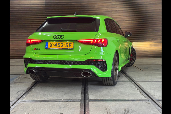 Audi RS3 2.5TFSI quattro| Akra | PPF | Keramisch | RS-Design pakket + | RS-Dynamic pakket plus | Audi Garantie | BOM VOL! |