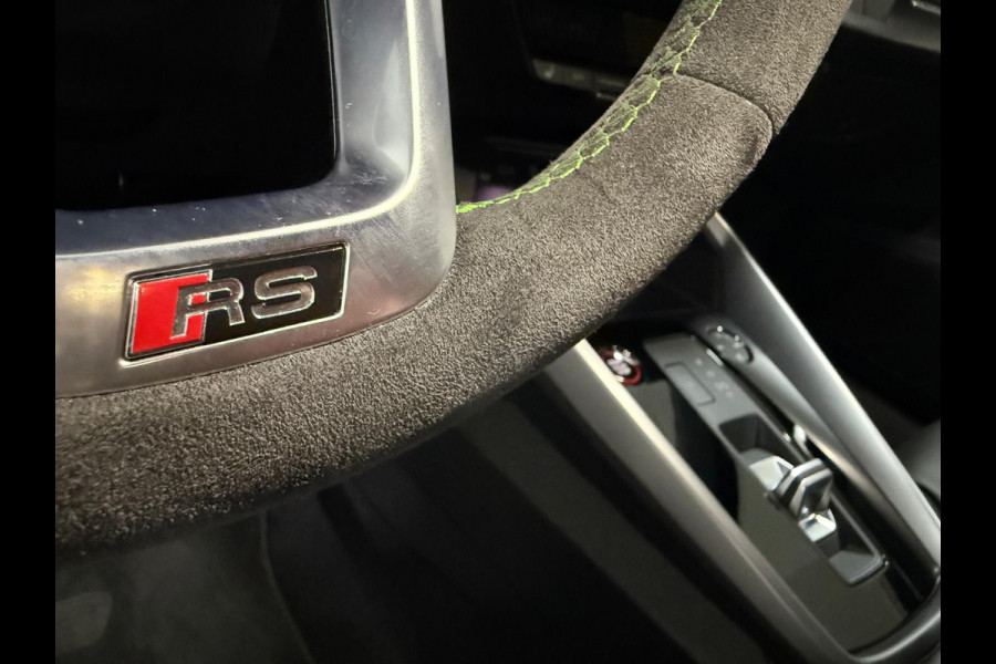 Audi RS3 2.5TFSI quattro| Akra | PPF | Keramisch | RS-Design pakket + | RS-Dynamic pakket plus | Audi Garantie | BOM VOL! |