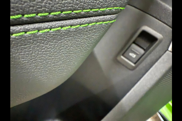 Audi RS3 2.5TFSI quattro| Akra | PPF | Keramisch | RS-Design pakket + | RS-Dynamic pakket plus | Audi Garantie | BOM VOL! |