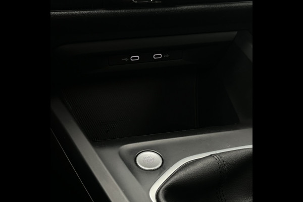 Volkswagen Golf 1.0 TSI Golf