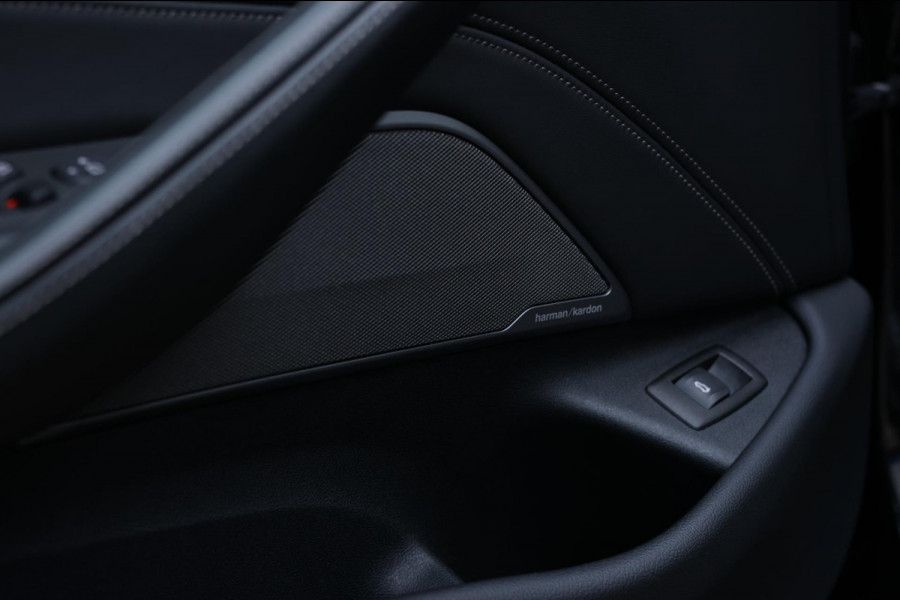 BMW 5 Serie M550i xDrive *Nachtzicht*Massage*H/K*360 Camera*Trekhaak*